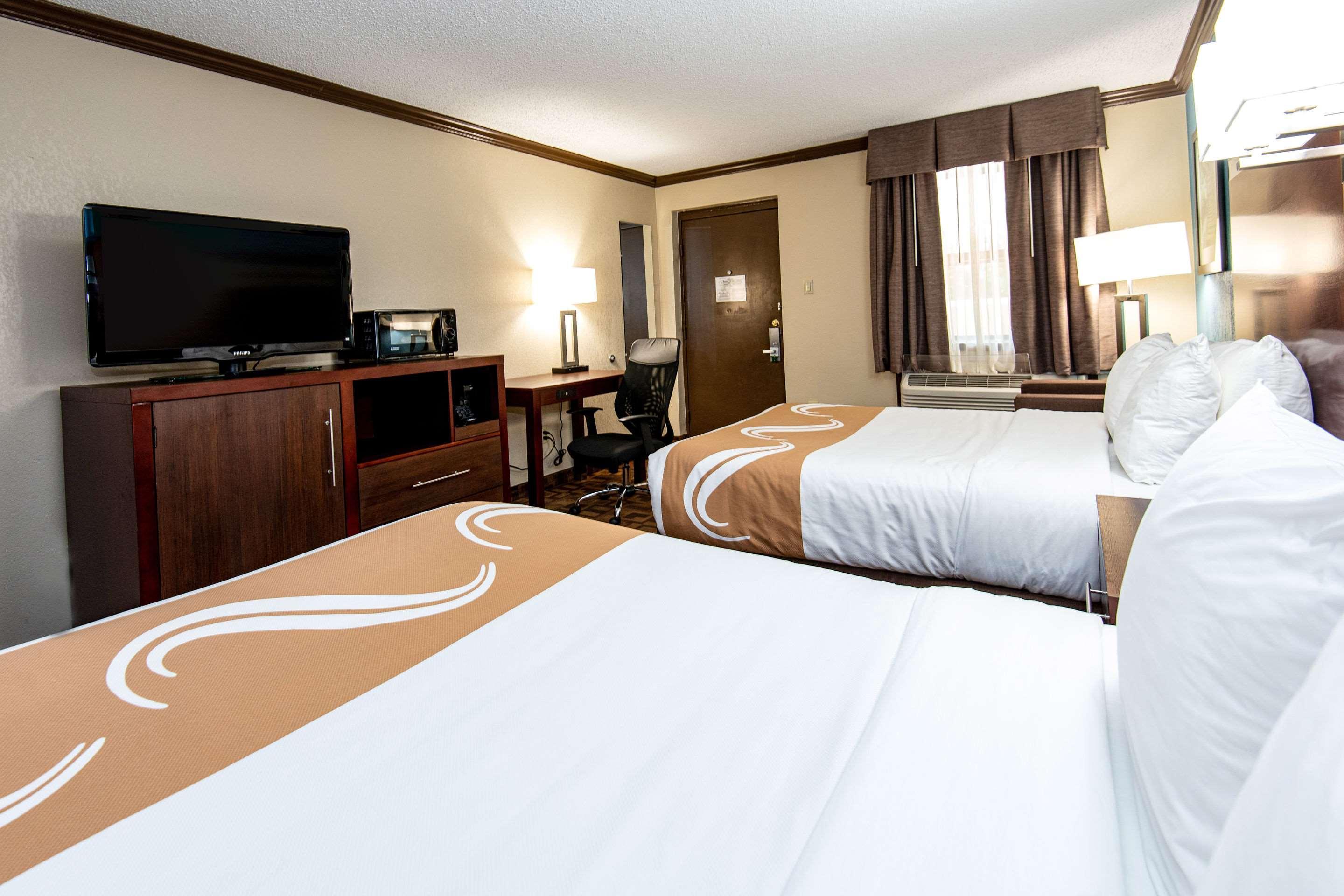 Quality Inn & Suites Quakertown-Allentown Eksteriør billede