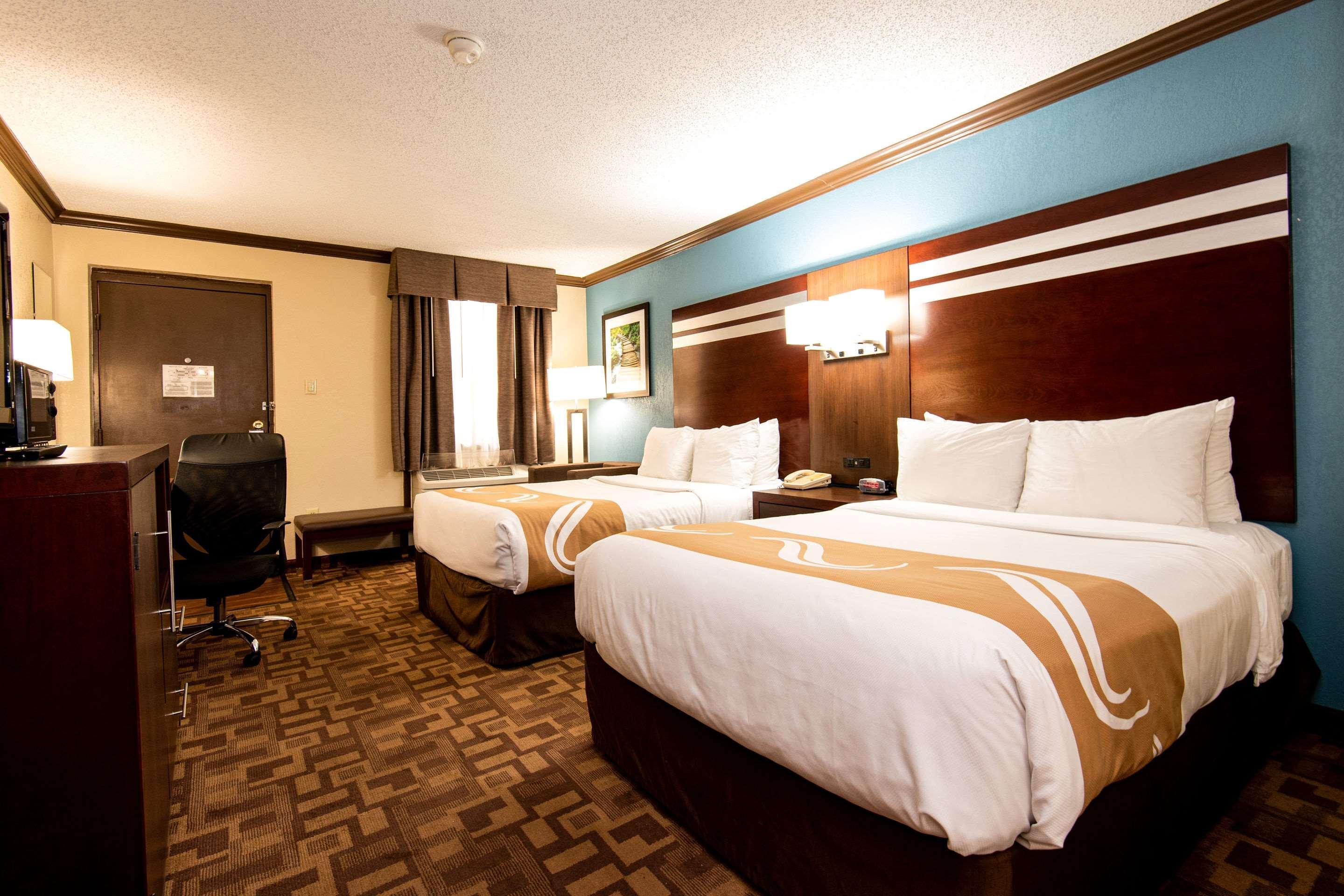 Quality Inn & Suites Quakertown-Allentown Eksteriør billede