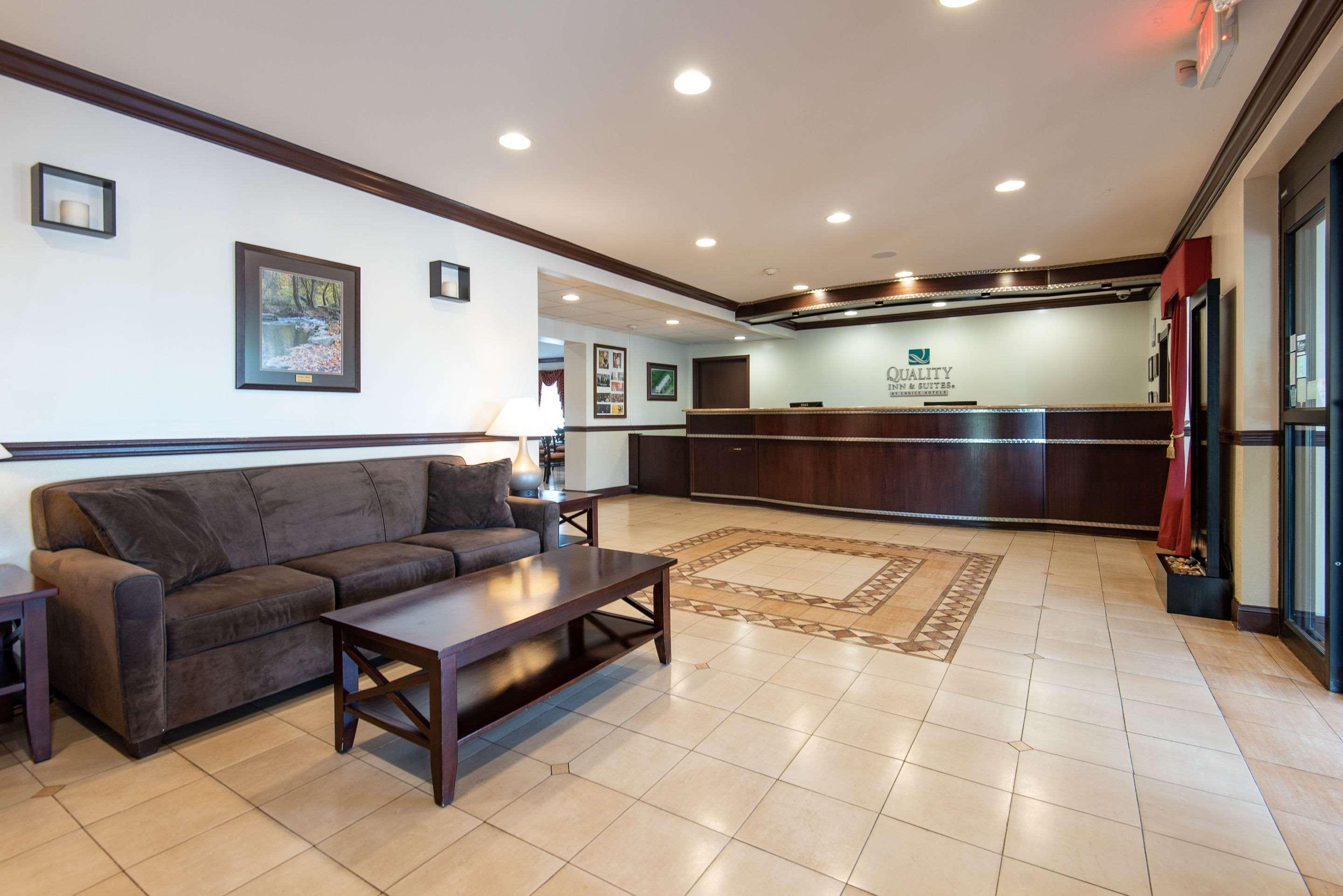 Quality Inn & Suites Quakertown-Allentown Eksteriør billede