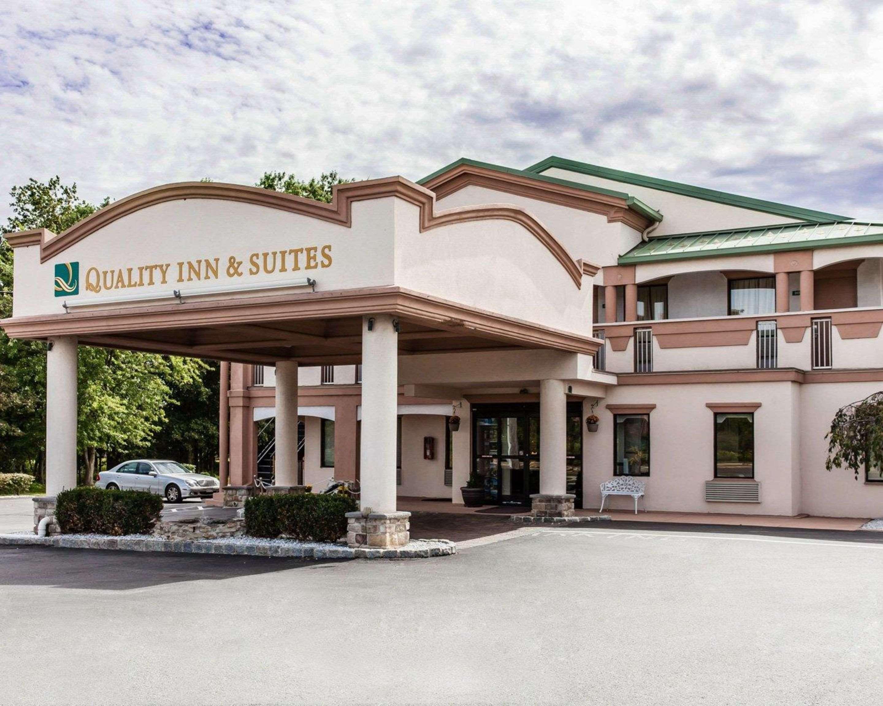 Quality Inn & Suites Quakertown-Allentown Eksteriør billede