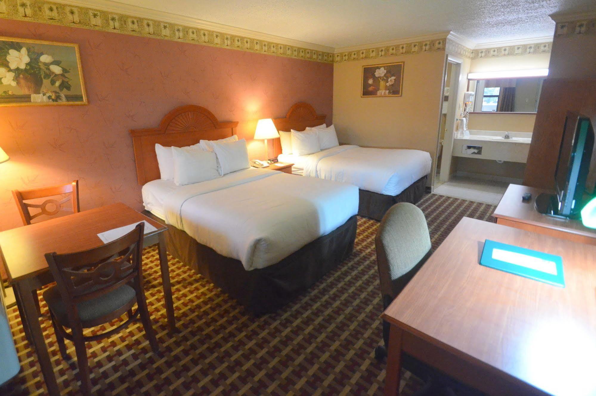 Quality Inn & Suites Quakertown-Allentown Eksteriør billede